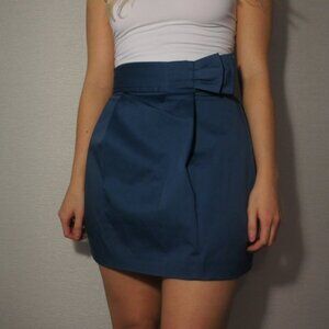BCBGMaxAzria Mila Skirt Blue Sateen A-Line Pleated Pockets Bow Size 0
